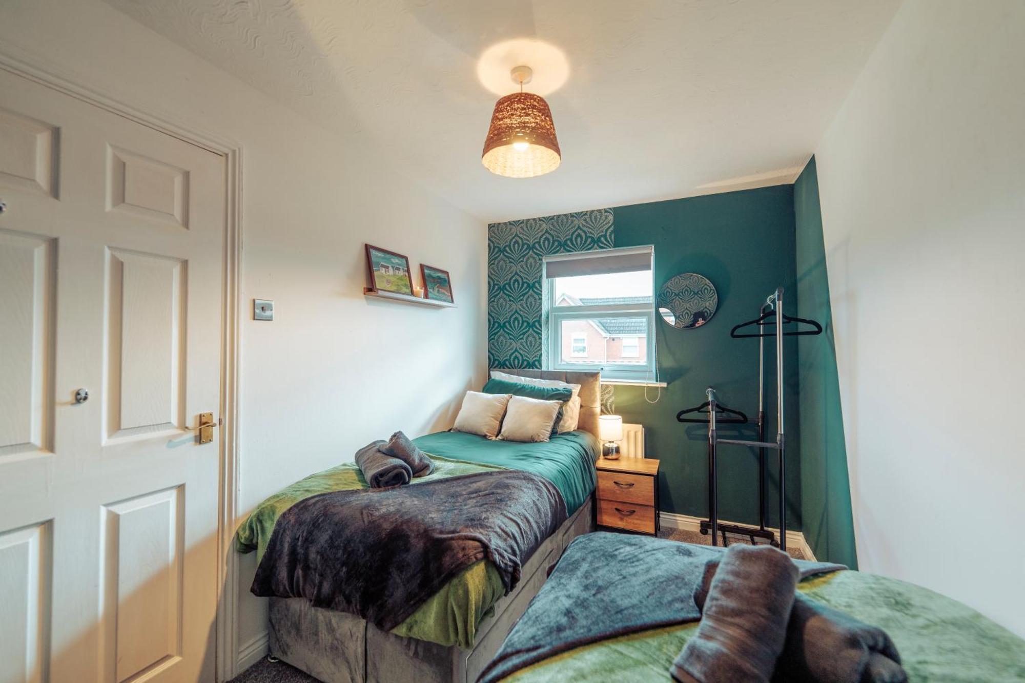 Mile End 2 Bedroom Peaceful Home, Colchester מראה חיצוני תמונה